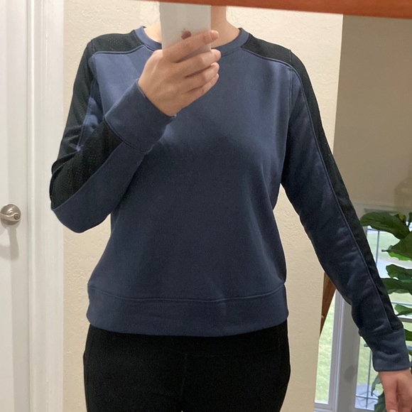 Under Armour Long Sleeve Crew Neck Sweater - Picture 1 of 7